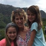 Profile Picture of Lindsay Bruce (@lindsayvet) on Instagram