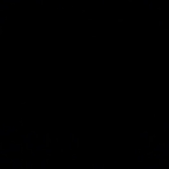 Profile Picture of Julian Rosas (@julros6) on Poshmark