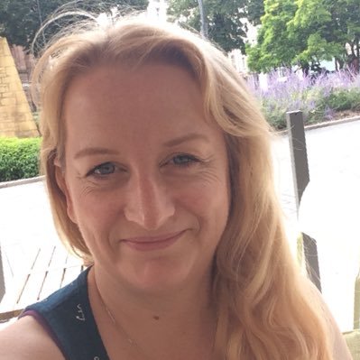 Profile Picture of  💙Lisa Donaldson 💙 (@lj_autumn) on Twitter