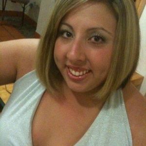 Profile Picture of Sherrie Holton (@sherbear1481) on Myspace