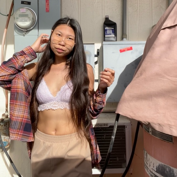 Alyssa Hamaguchi - Poshmark Profile Picture of Alyssa Hamaguchi (@alyssamadali) on Poshmark