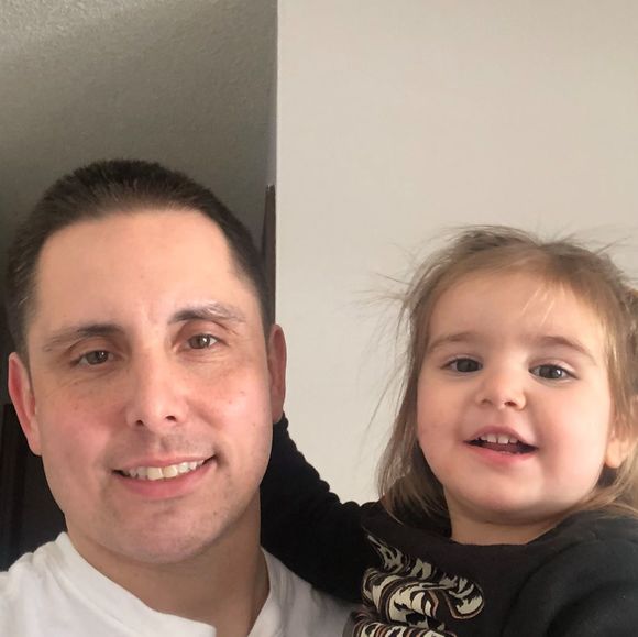 Profile Picture of Christopher Cracauer (@chriscracauer) on Poshmark