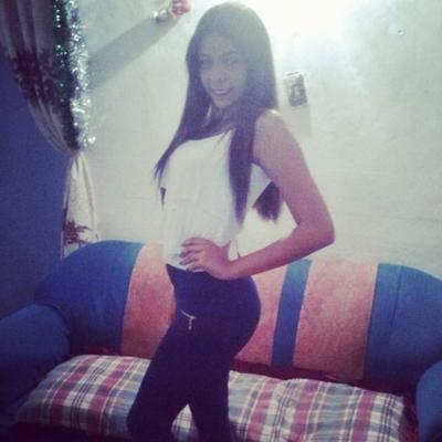 Profile Picture of Alejandra Delgado (@AlejandraRcd) on Twitter