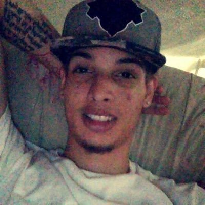 Profile Picture of Brien Hall (@waxagitiloz) on Twitter