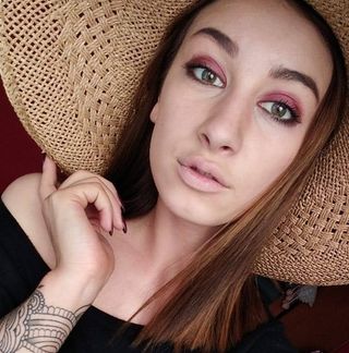 Profile Picture of Ania Rewkowska (@ania.rewkowska) on Facebook