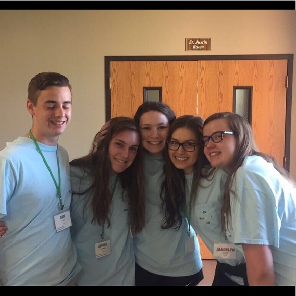 Profile Picture of Megan Habiger (@meganhabiger) on Poshmark