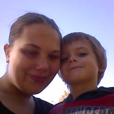 Profile Picture of Carolyn Stubbs (@RashiChan88) on Twitter