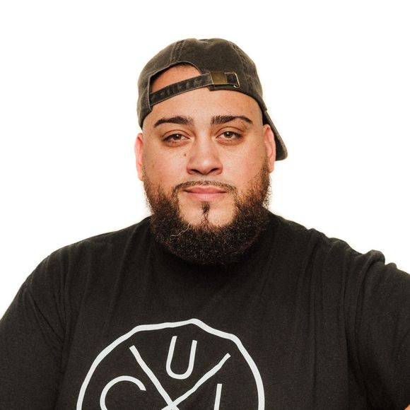 Profile Picture of Christopher Urena (@cstar8485) on Poshmark