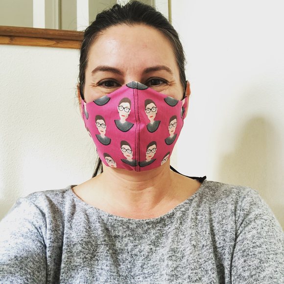 Profile Picture of Jennifer Foster loebs (@jendfoster) on Poshmark