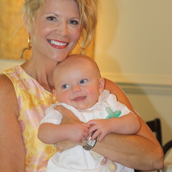 Paula Morelli - Poshmark Profile Picture of Paula Morelli (@pmorelli627) on Poshmark