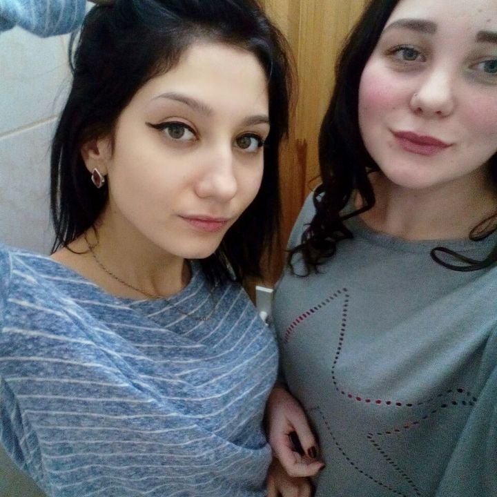 Profile Picture of Eugenia (@amberballs) on Tiktok