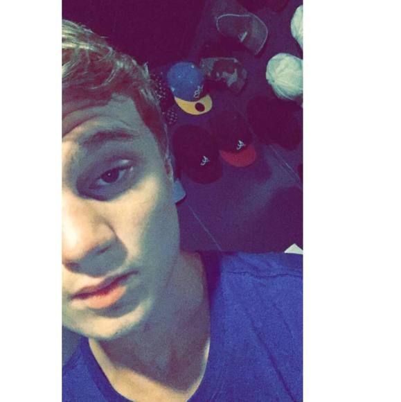 Profile Picture of Dusty Hemric (@dustinh23) on Poshmark