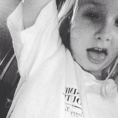 Profile Picture of Allisonepps (@allieepps147) on Twitter