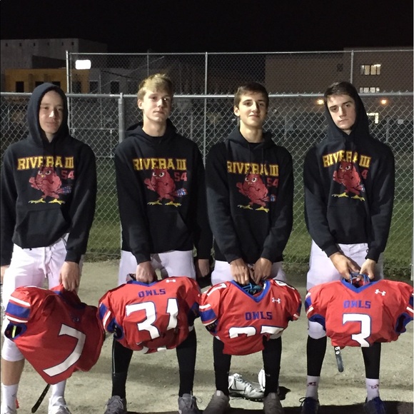 Profile Picture of Gregory Wagar (@21savage2121212) on Poshmark