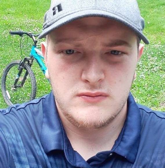 James Colwell - Poshmark Profile Picture of James Colwell (@jcolwell169) on Poshmark