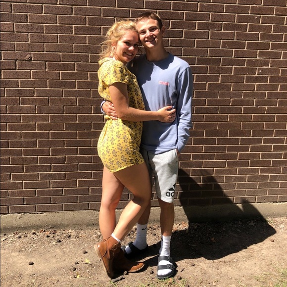 Profile Picture of Jewelia Lollar (@jewelia_l) on Poshmark