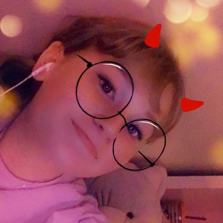 Profile Picture of ꫀꪶꪶꪖ (@_ellabates_) on Tiktok