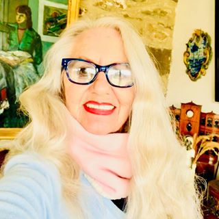 Profile Picture of Alyce Sandor (@alyce.sandor) on Facebook