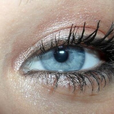 Profile Picture of Anja Zulch (@AnjaNatalie) on Twitter