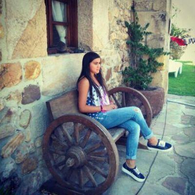 Profile Picture of Evelin Cabrera (@evelin_1207) on Twitter