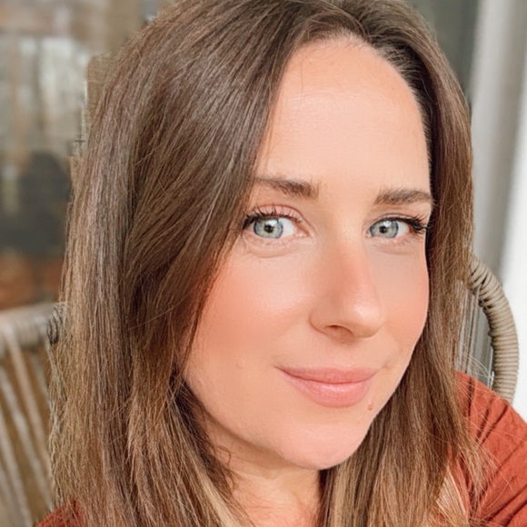 Profile Picture of Deanna Sigler (@siglerd) on Poshmark
