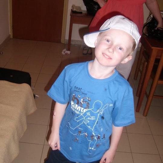 Profile Picture of Rayfield (@rayfieldfn) on Tiktok