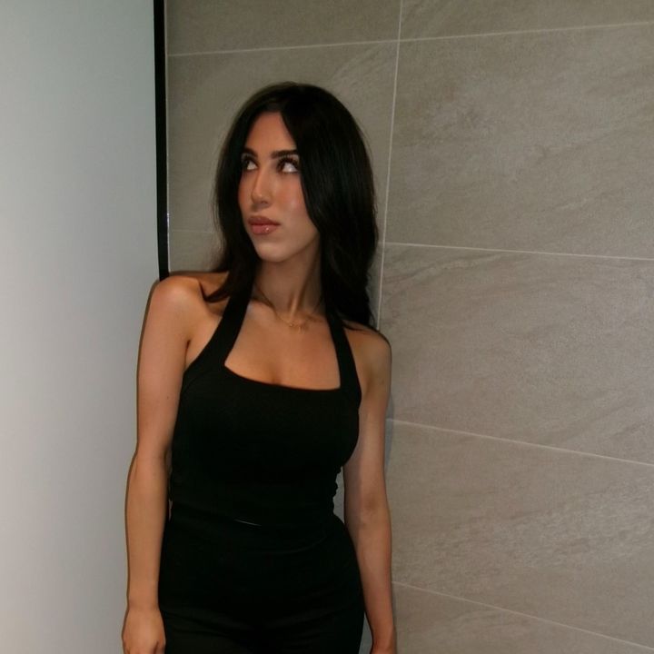 Profile Picture of Victoria (@victoriashackall) on Tiktok