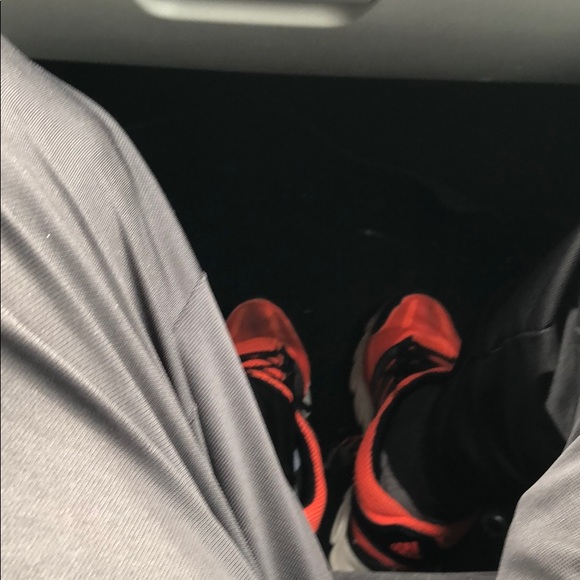 Profile Picture of Matt Doenges (@mattdoenges) on Poshmark