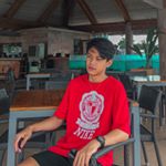 Profile Picture of Josh Chadwick Clemente-Diva 🛸🎸 (@diva_josh) on Instagram