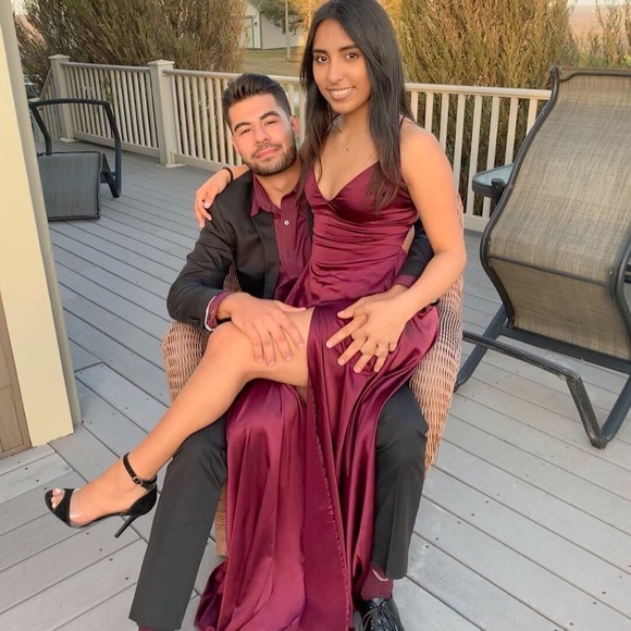 Profile Picture of Victor Morgan (@victor_morgan) on Poshmark