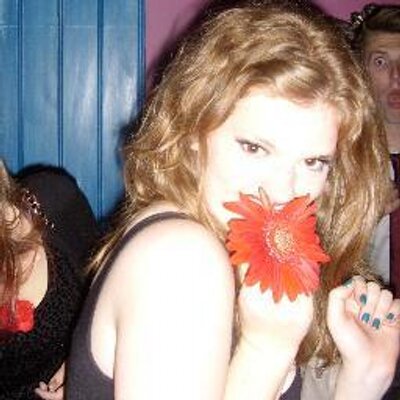 Profile Picture of Andrea Beach (@AndreaBeach24) on Twitter