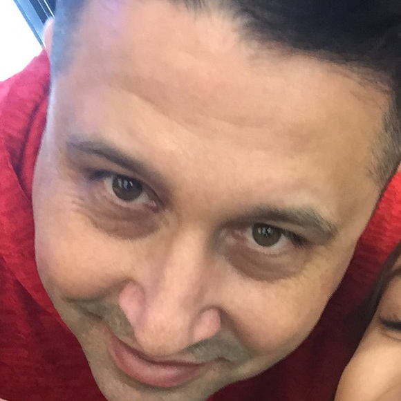 Bryan Mccomish - Poshmark Profile Picture of Bryan Mccomish (@bryan6094) on Poshmark