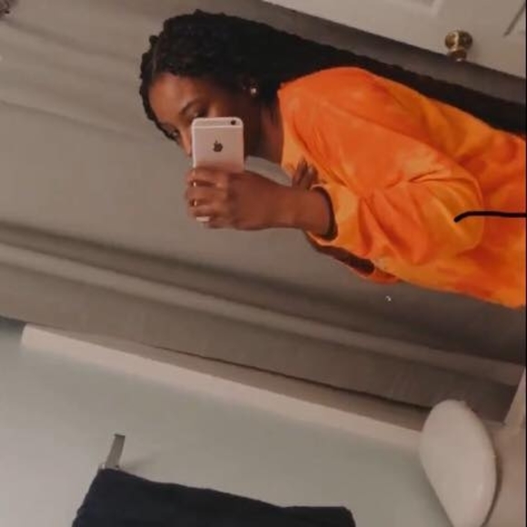 Profile Picture of Alexus Adams (@alexusadams) on Poshmark