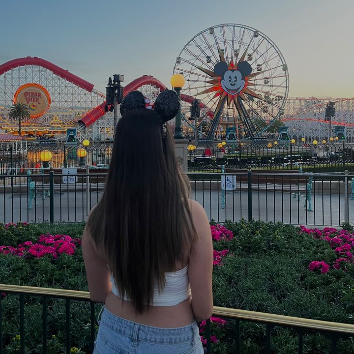 Profile Picture of paola ❥ (@paolazrt) on Tiktok