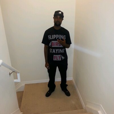 Profile Picture of E Lanski (@enosjones_5) on Twitter