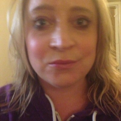 Profile Picture of Rachael Hutchings (@Funnyloving80) on Twitter