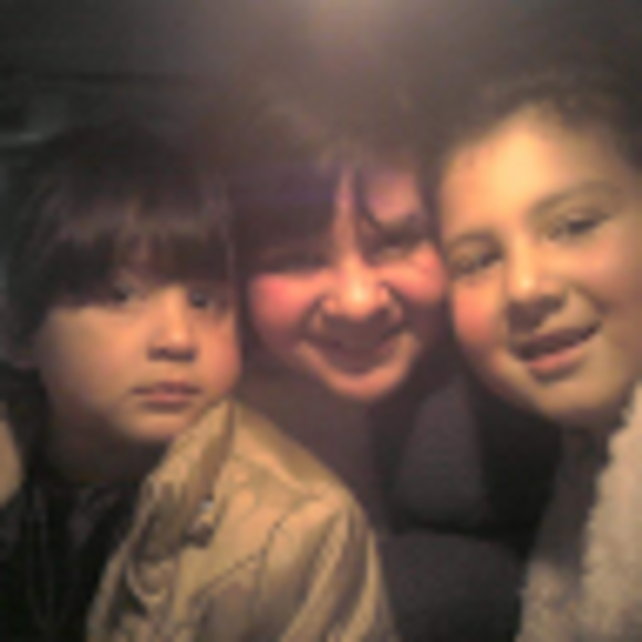 Profile Picture of Lily Ruiz (@lilianaruiz7780) on Poshmark