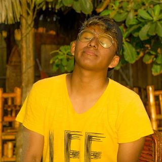 Profile Picture of Andres Cordova (@andrew.tupapibello) on Facebook