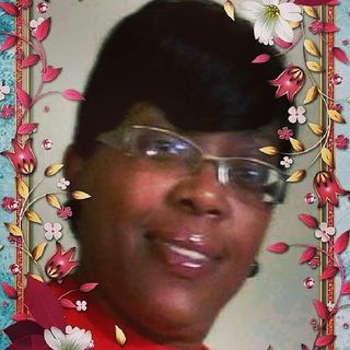 Profile Picture of JoAnne Richey (@mz._handful) on Instagram