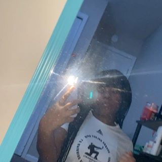 Profile Picture of Torii Hoyle (@torii.hoyle) on Facebook