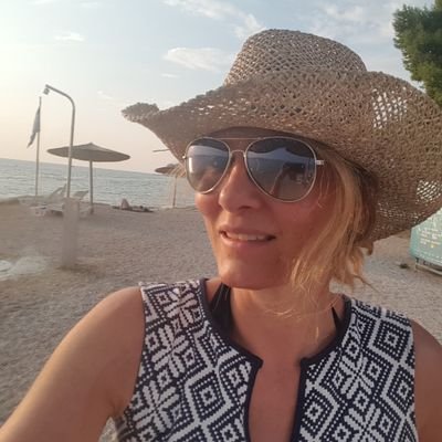 Profile Picture of Claudia Fink (@ClaudiaFink10) on Twitter