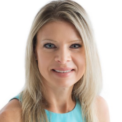 Profile Picture of Hayley (@HayleyTurner1) on Twitter