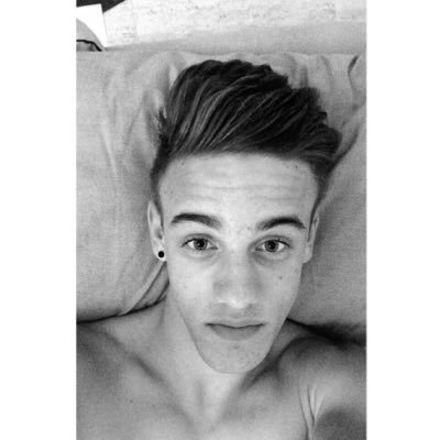 Profile Picture of Ruben Levy Guiance (@rubeenlevy) on Twitter