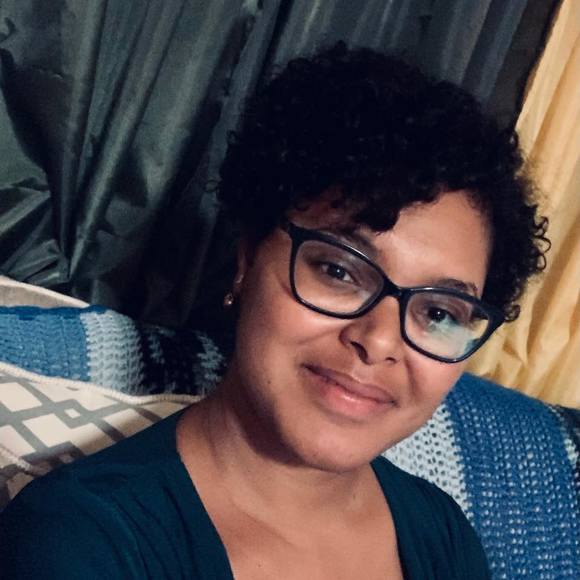 Profile Picture of Dallery Lisselot (@lisselot_23) on Poshmark