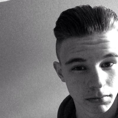 Profile Picture of Brandon Hadley (@Agger_doo) on Twitter