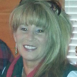 Profile Picture of Robyn Burnett (@burnett_robyn) on Twitter