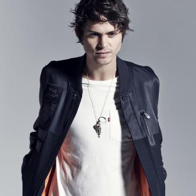 Profile Picture of Blackhill (@BlackhillLive) on Twitter