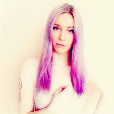 Profile Picture of GaGaJackson (@JanieJoseph8) on Twitter