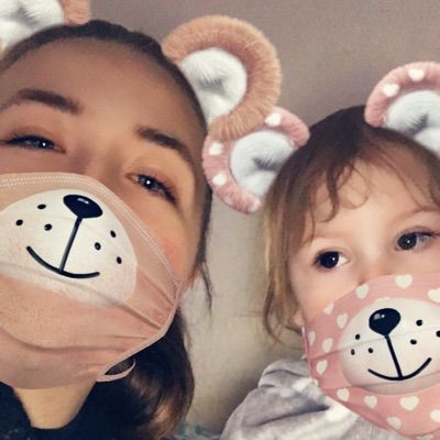 Profile Picture of JanetHutcheson (@stonergurlll420) on Tiktok