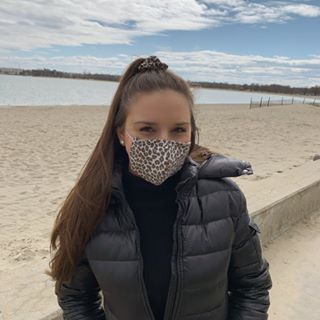 Profile Picture of Haley Dillon (@haley.efron) on Facebook